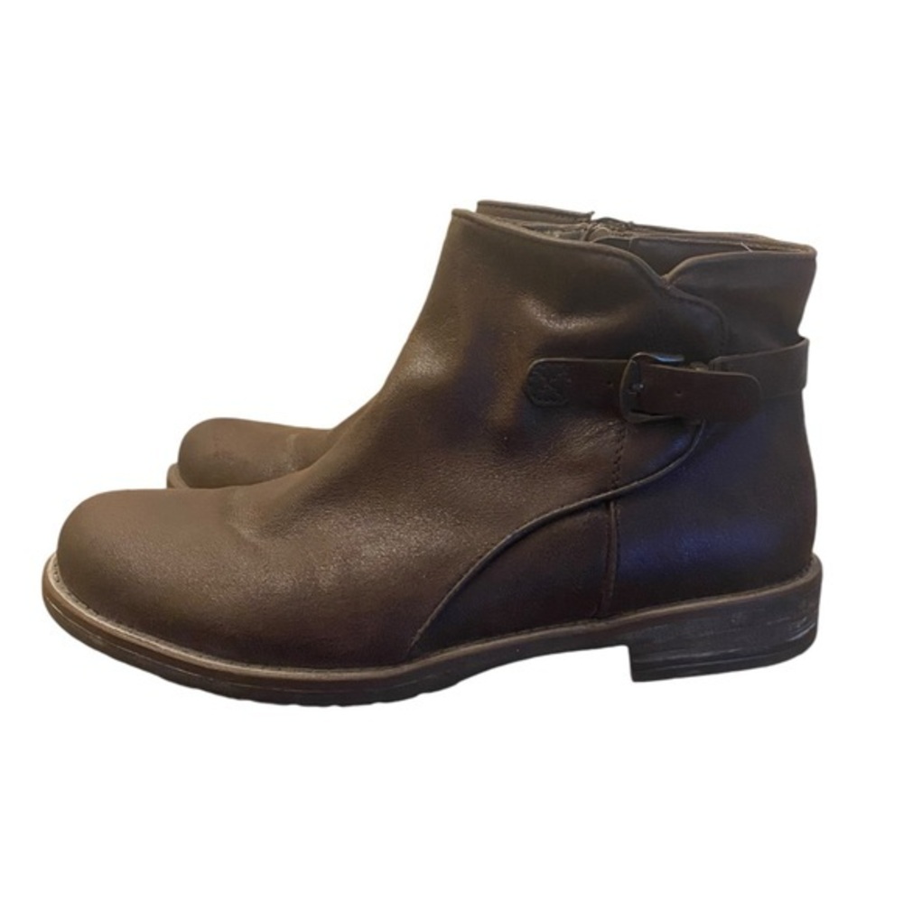 Brown Boots Womens Sz 7 | Side Zip | Vegan Leather | Excellent Condition